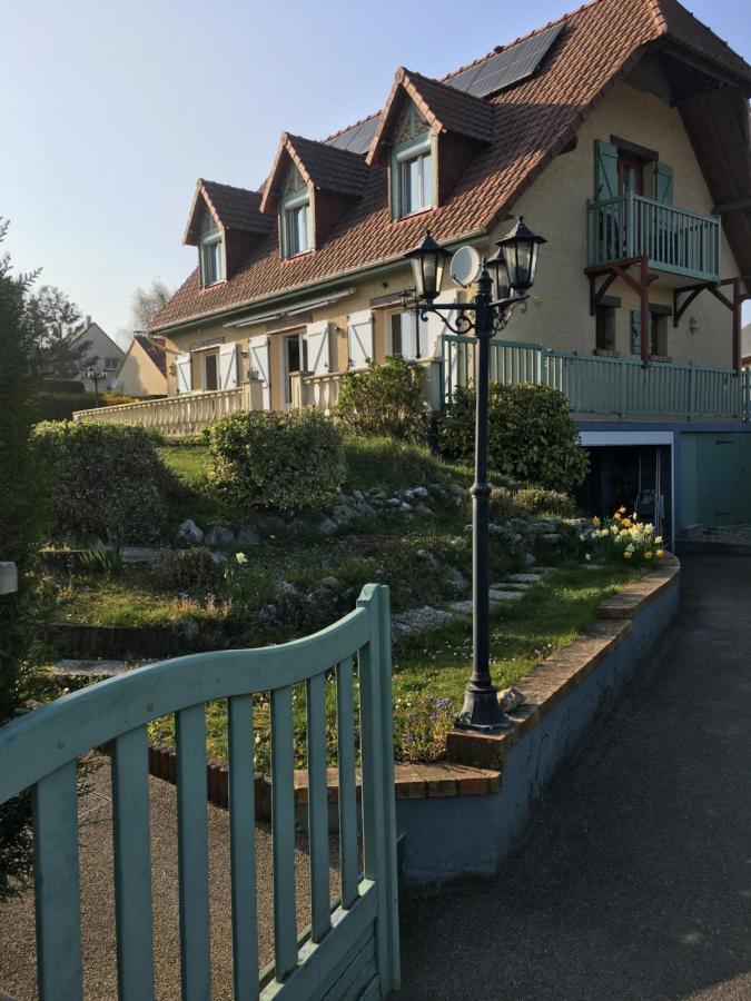 Agreable Chambre D'Hotes Bord De Mer Normandie Saint-Valery-en-Caux Exterior photo